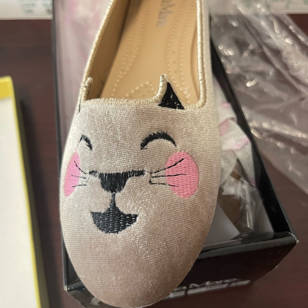 Bella Marie Pink and Black Cat Face Loafers